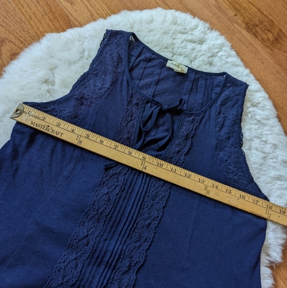 𝅺ANTHROPOLOGIE meadow rue lace and crochet detailed sleeveless top medium blue - Picture 5 of 6